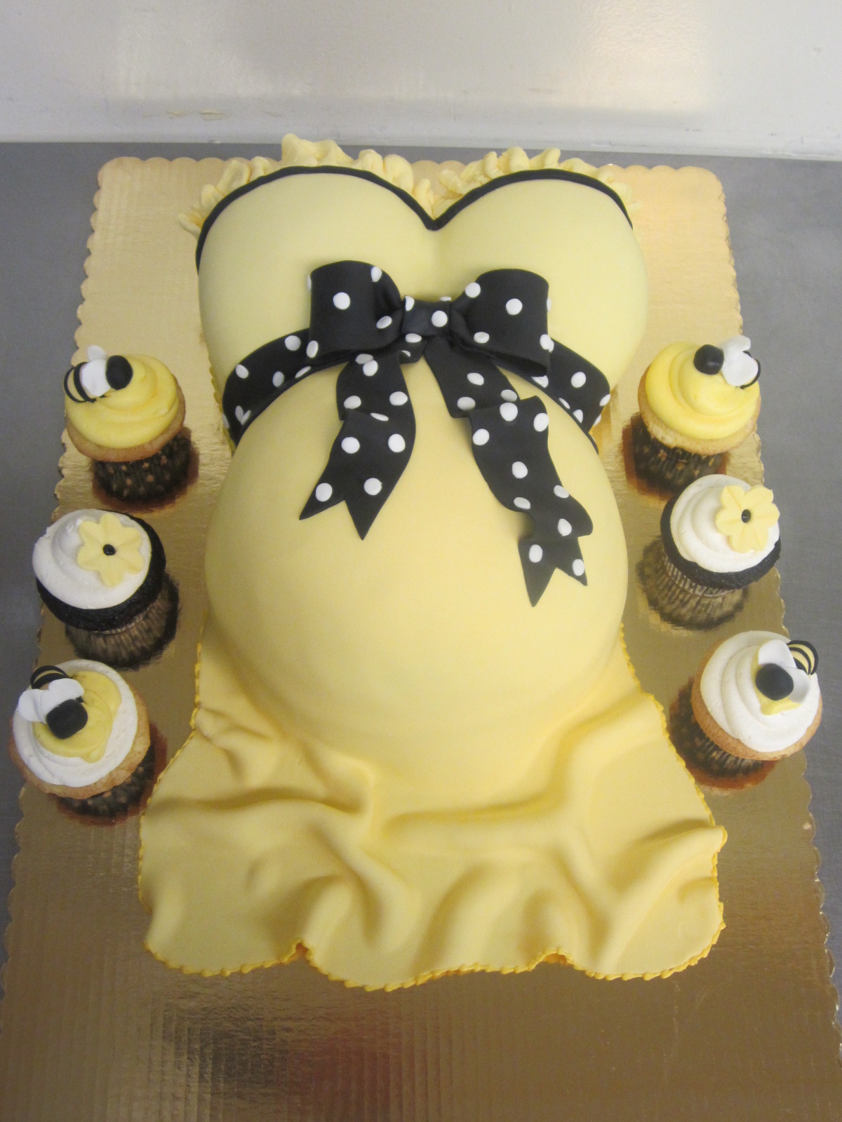 Cupcake Cake Ideas For Baby Shower