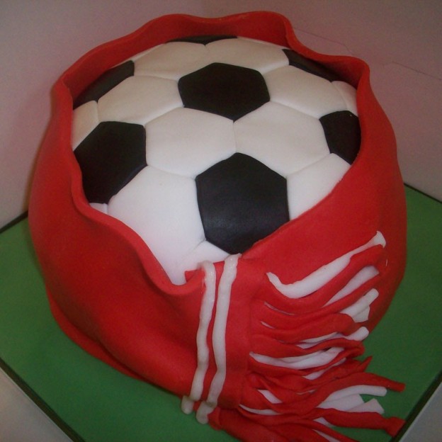 Football Cakes – Decoration Ideas | Little Birthday Cakes