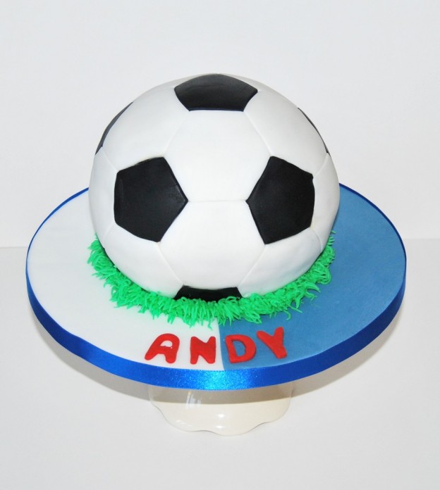 Football Cakes – Decoration Ideas | Little Birthday Cakes