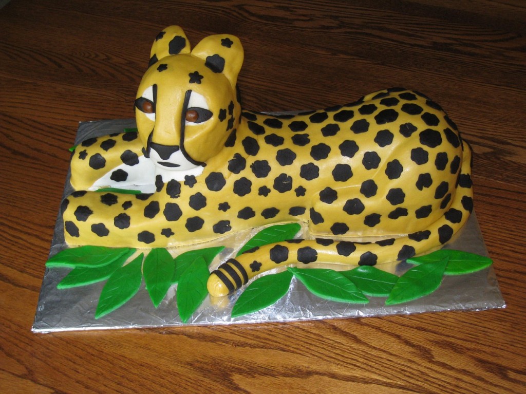 Cheetah Cakes – Decoration Ideas | Little Birthday Cakes